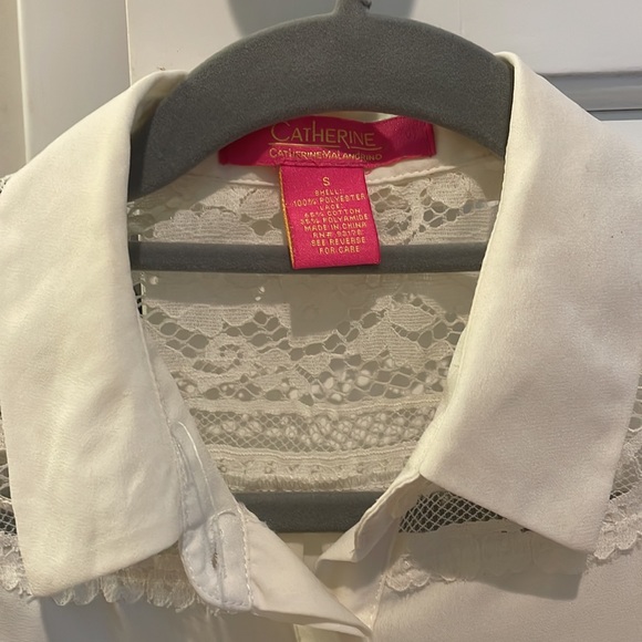 White sheer button up top with lace accents - Picture 2 of 5